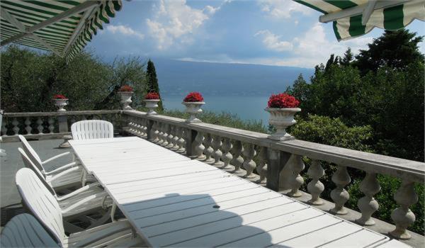 Villa Pinetina Gargnano Eksteriør billede